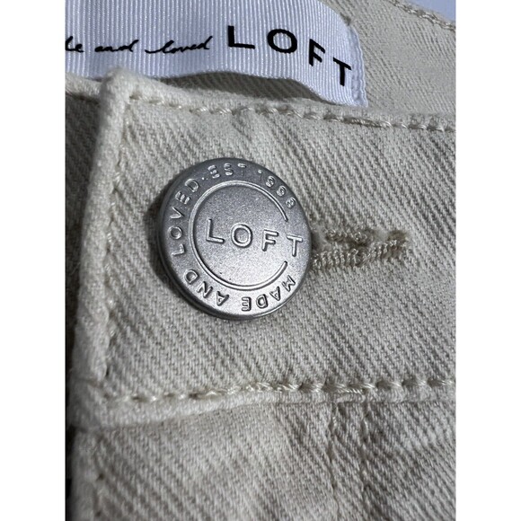 Ann Taylor Loft Sz 18/34 Cut-off Shorts Cream Denim Frayed Bottom Stretch NWT - Picture 11 of 13